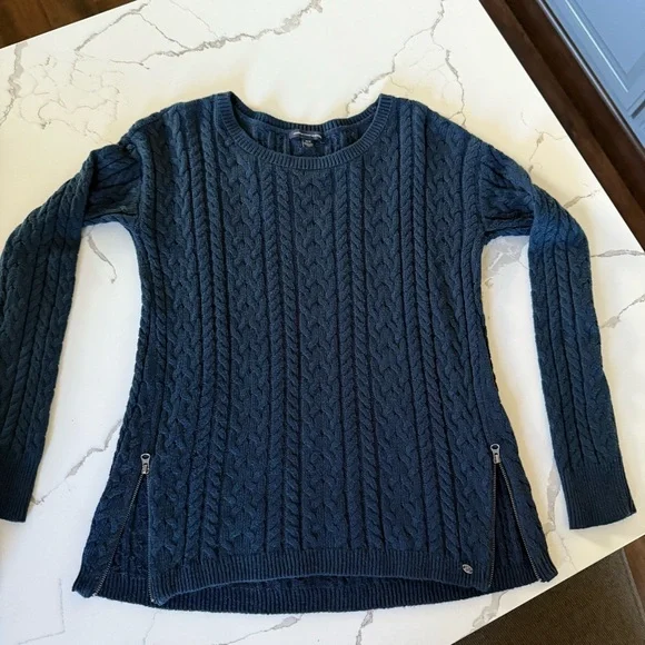 American Eagle Sweater Lightweight Blue Cable Knit Crewneck Zipped Sides Sz M - Picture 3 of 13